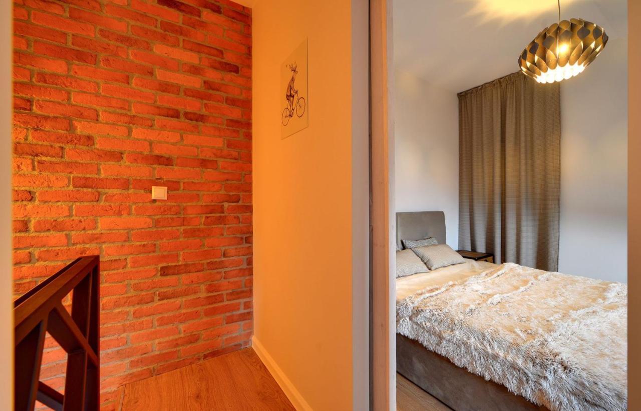 Apart-Invest Apartament Widokowy Dwupoziomowy 스클라르스카포렘바 외부 사진